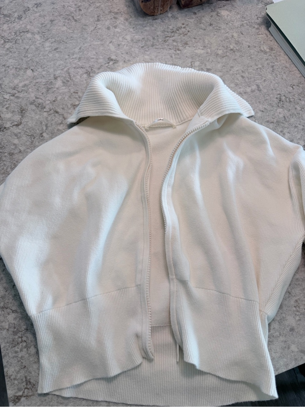 ALO Yoga Scholar knit cropped full zip Jacket - Picture 2 of 5